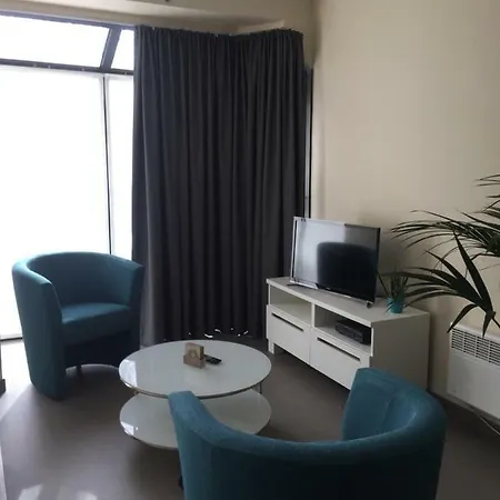 Residentie Royal Park 아파트 *